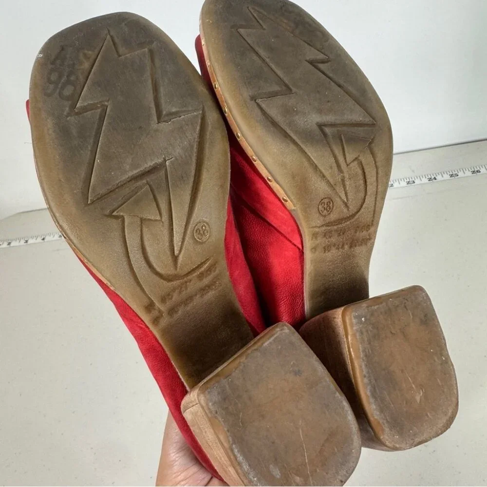 AS98 Red Leather Peep Toe Mules Size 38 Block Heel Boho Hippie Lagenlook - Picture 10 of 16
